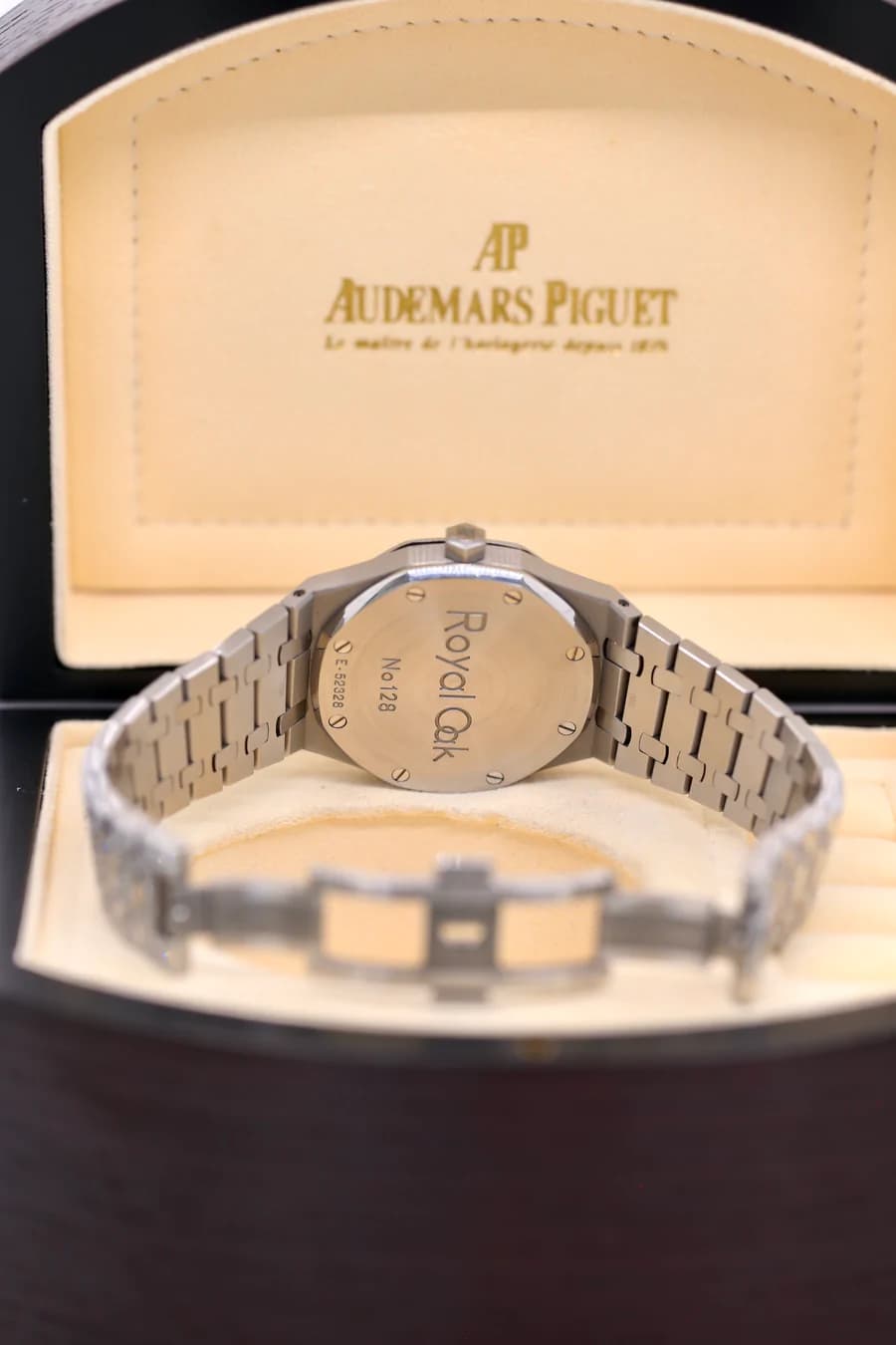 オーデマ ピゲ ロイヤル オーク 40mm アイスダイヤモンド 付き ウォッチ